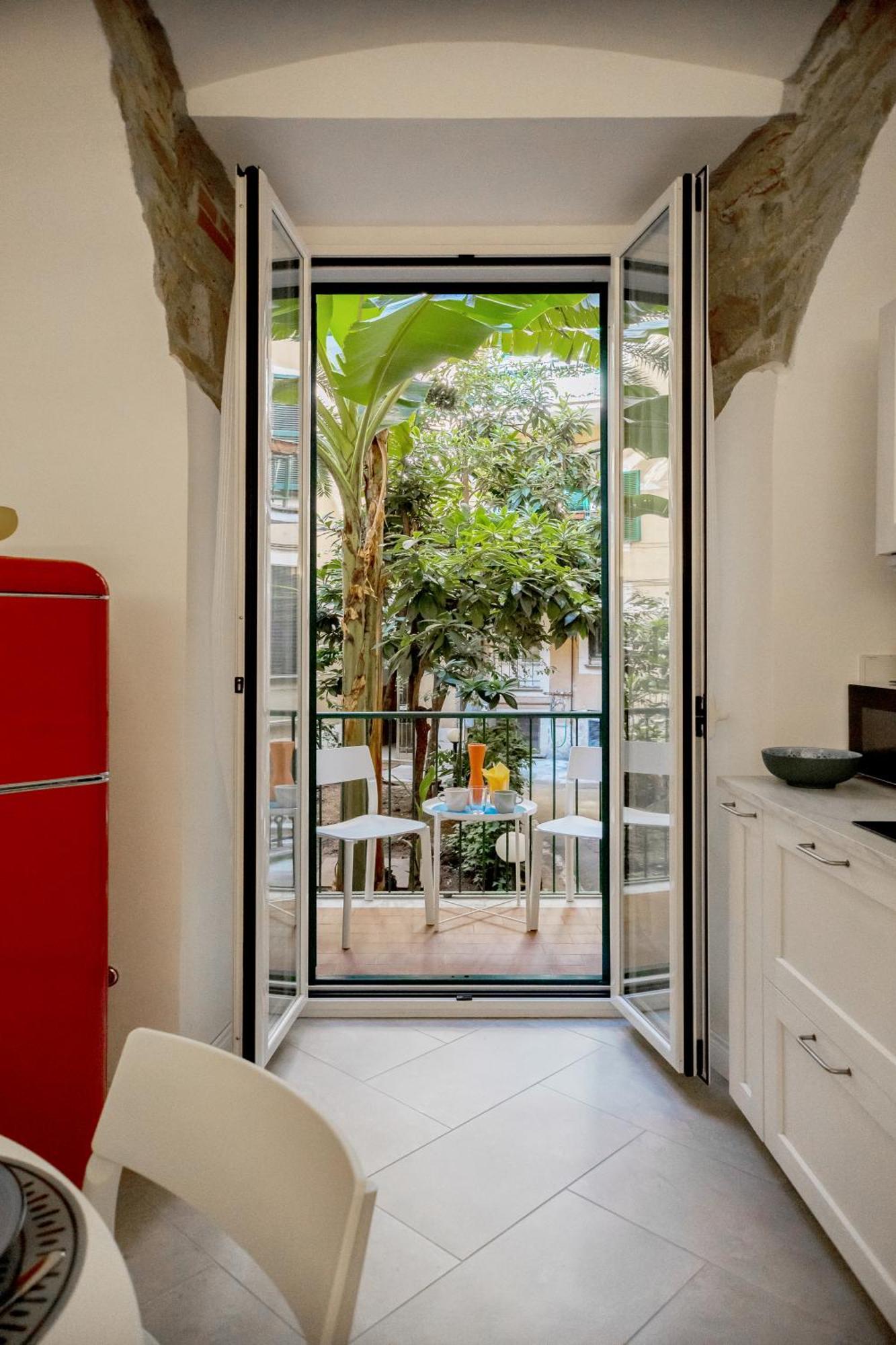 Live Roma - Chez Le Roi Luxury Apartment ภายนอก รูปภาพ