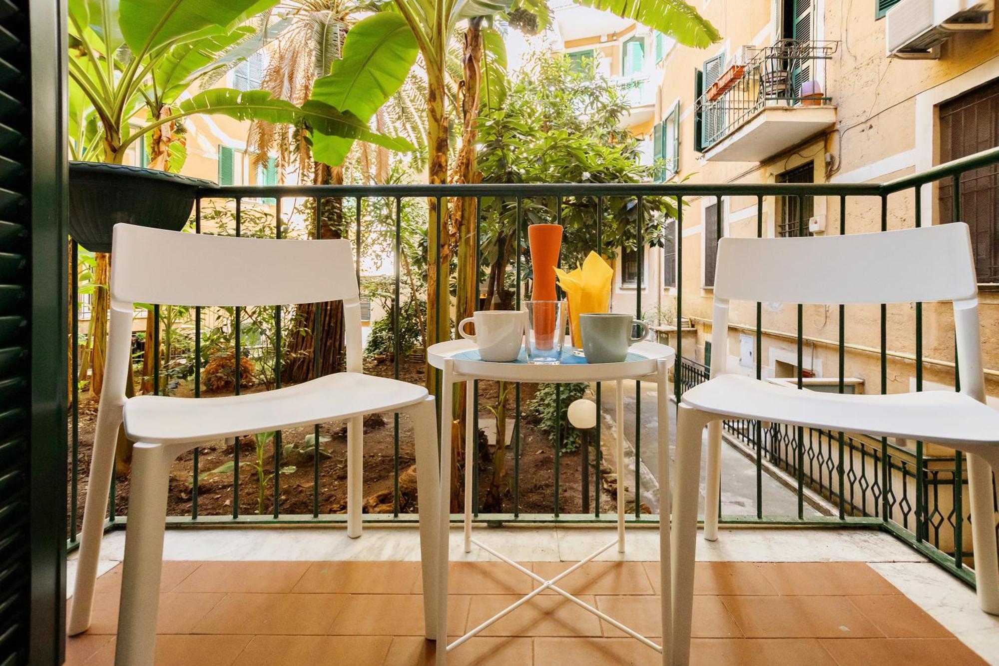 Live Roma - Chez Le Roi Luxury Apartment ภายนอก รูปภาพ